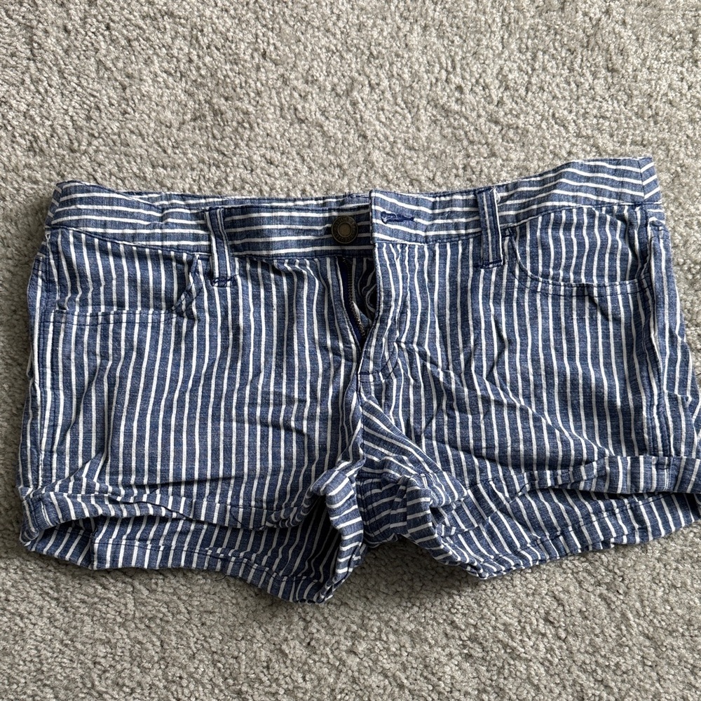Mossimo Supply Co. Juniors Blue Pinstriped Shorts